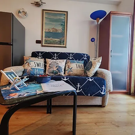 Apartament Mediterranean Style With Free Parking *