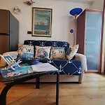 Lejlighed Mediterranean Style With Free Parking *