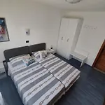 Mediterranean Style With Free Parking Rovinj