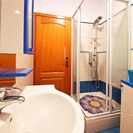 Cosy & Quiet Kercan 2 With Free Parking * Rovinj