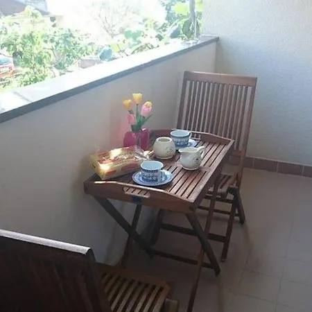 Apartment Cosy & Quiet Kercan 2 With Free Parking