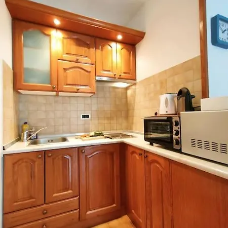 Cosy & Quiet Kercan 2 With Free Parking Apartment *