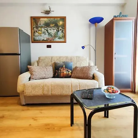 Cosy & Quiet Kercan 2 With Free Parking