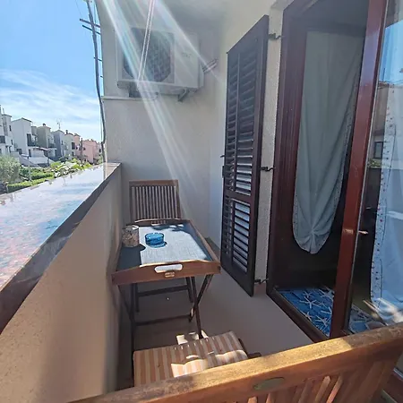 Mediterranean Style With Free Parking Apartment Rovinj